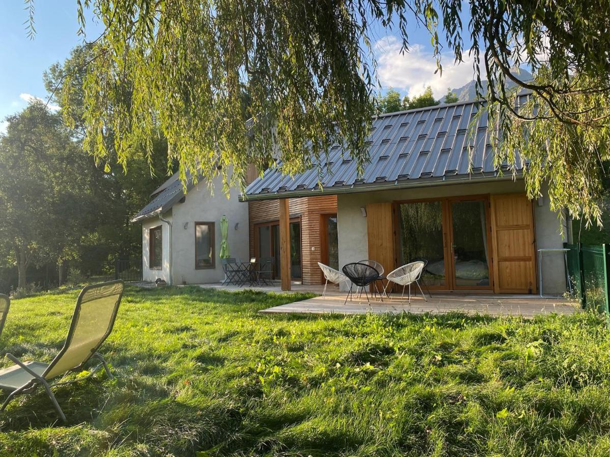 Maison Refaite A Neuf En Pleine Nature Puy-Saint-Eusebe المظهر الخارجي الصورة